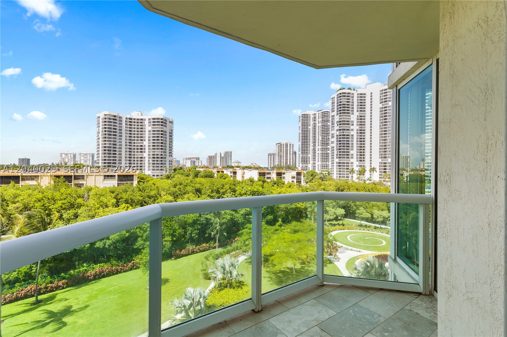 3370 Hidden Bay Dr #602 Aventura, FL 33180
