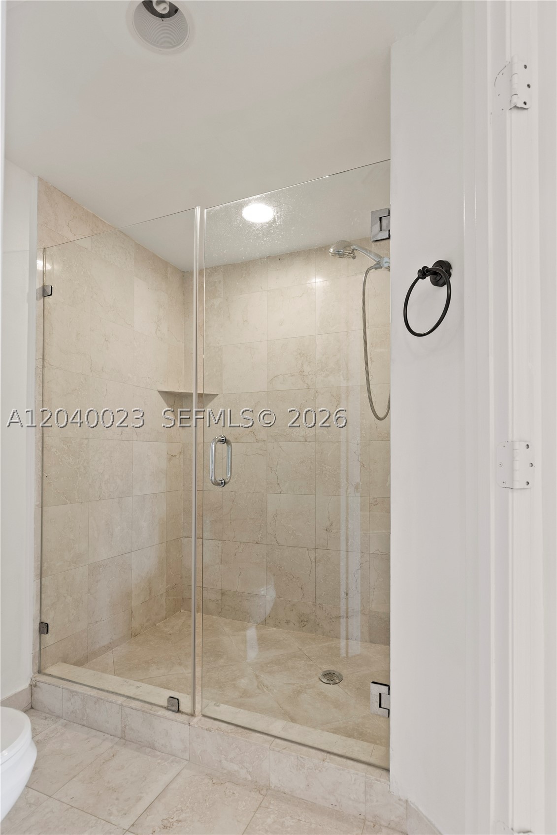 3370 Hidden Bay Dr #602 Aventura, FL 33180