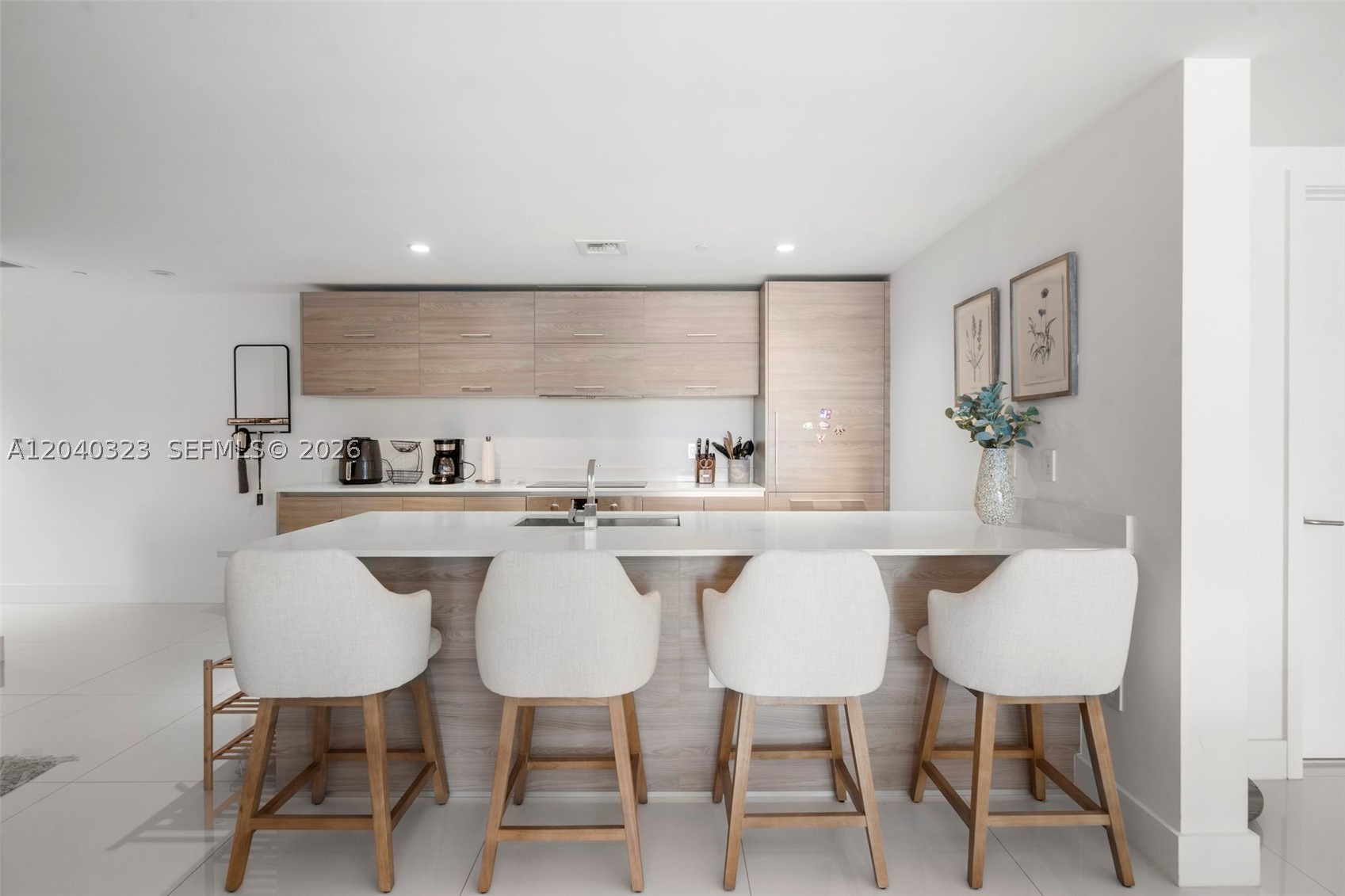 1300 S Miami Ave #2110 Miami, FL 33130