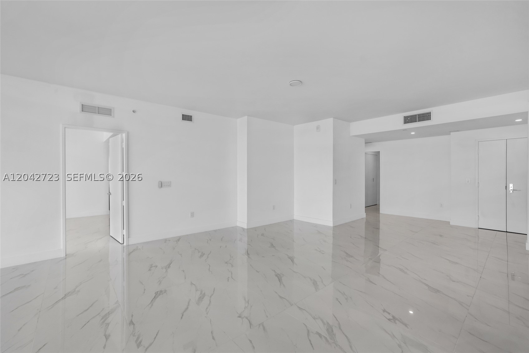 700 NE 24th St #4702 Miami, FL 33137