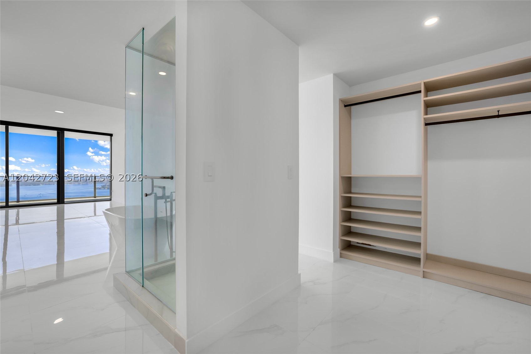 700 NE 24th St #4702 Miami, FL 33137
