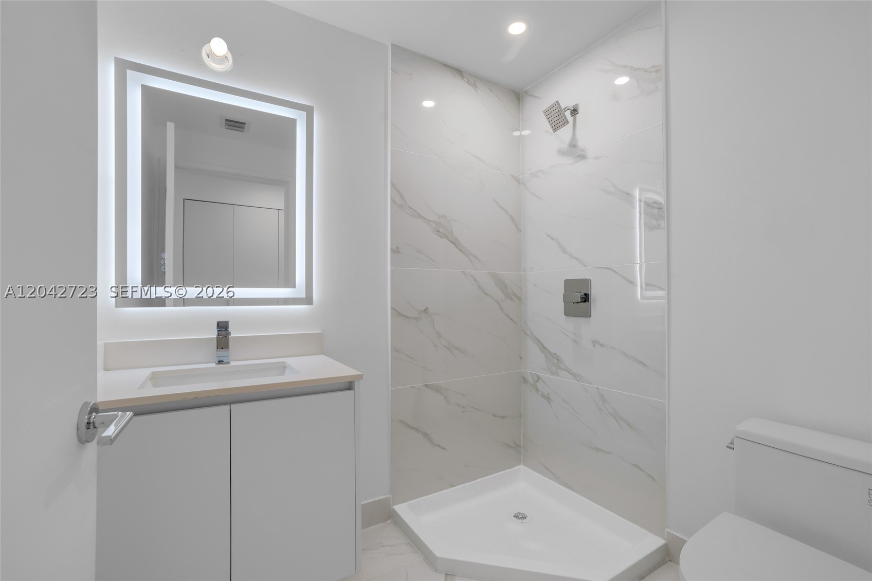 700 NE 24th St #4702 Miami, FL 33137