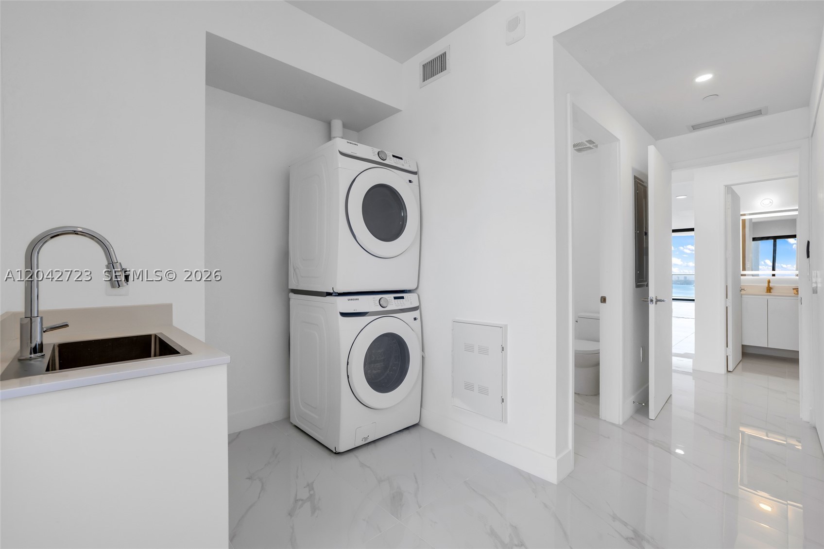 700 NE 24th St #4702 Miami, FL 33137