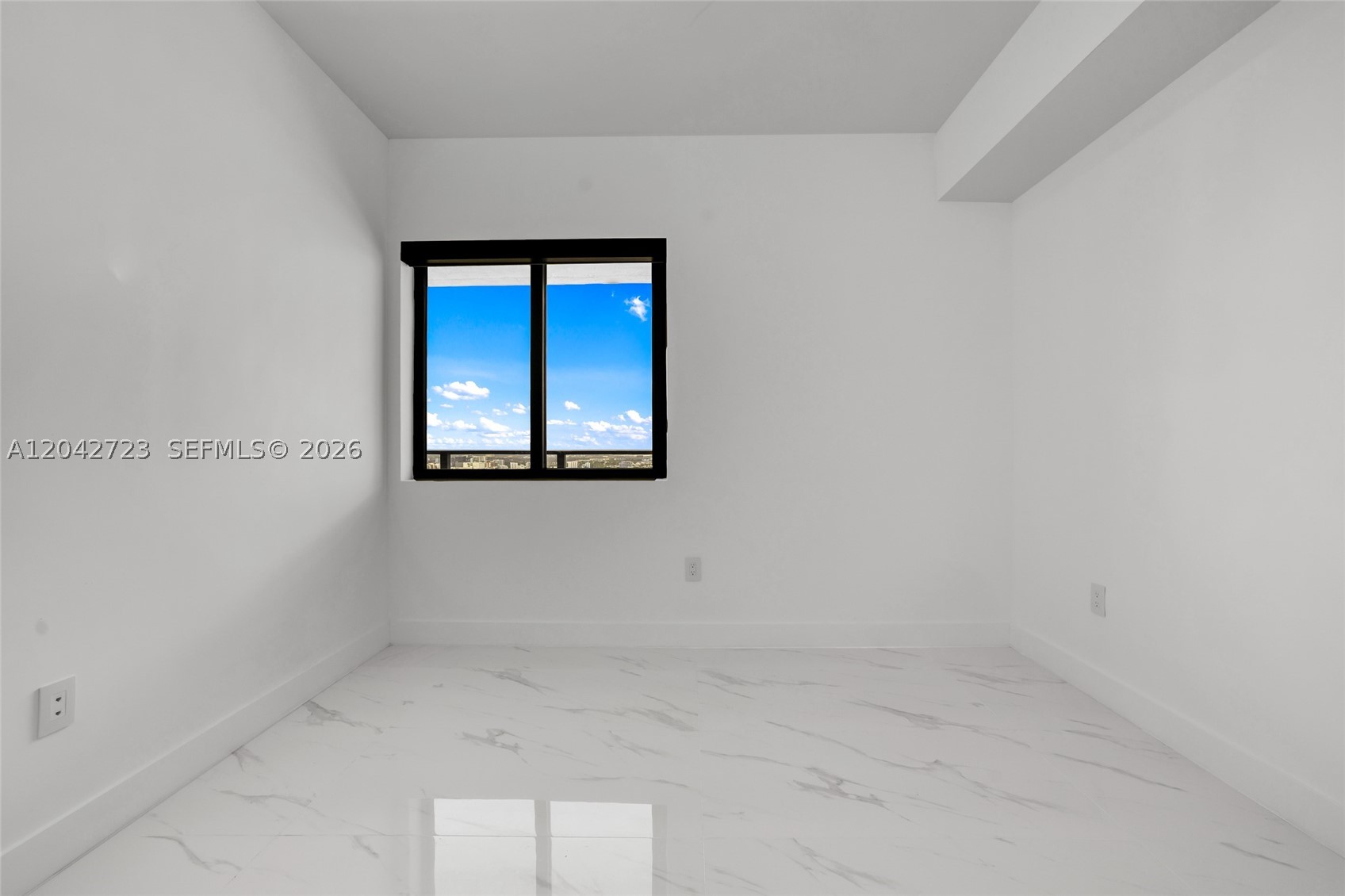 700 NE 24th St #4702 Miami, FL 33137