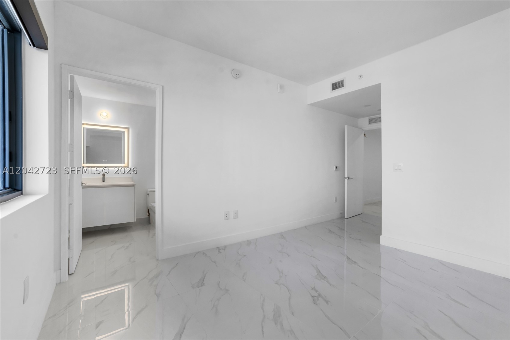 700 NE 24th St #4702 Miami, FL 33137
