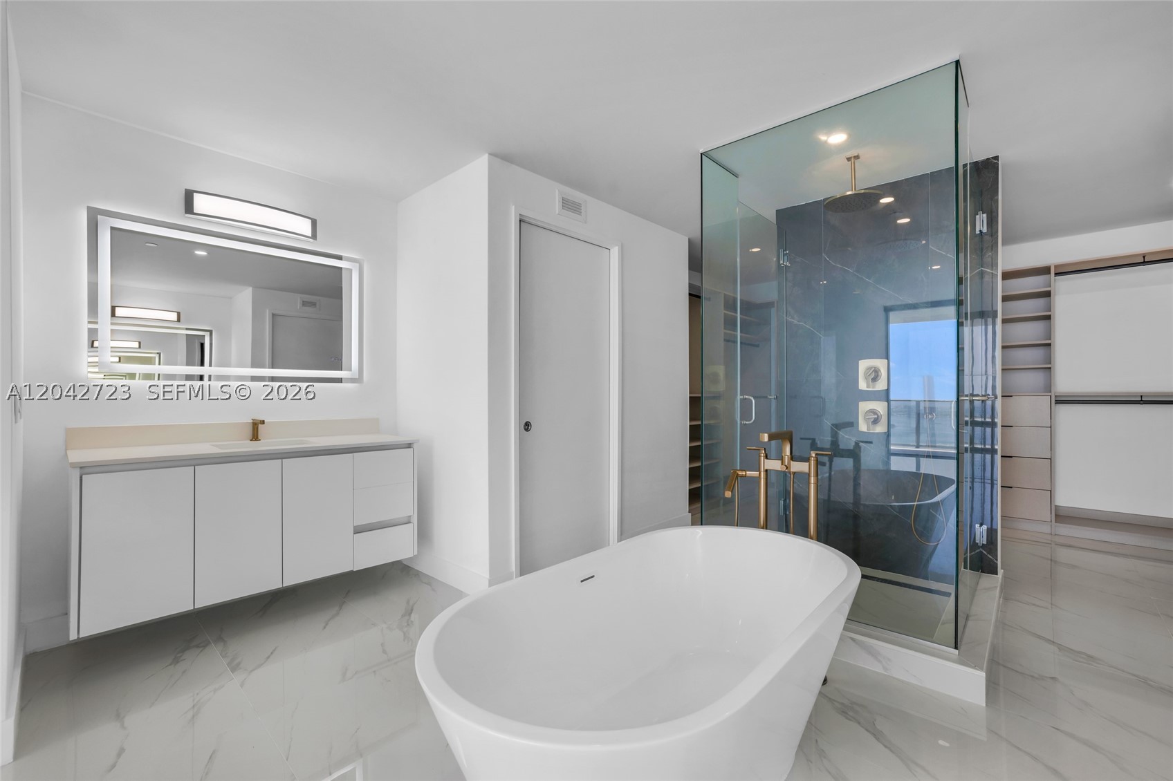 700 NE 24th St #4702 Miami, FL 33137