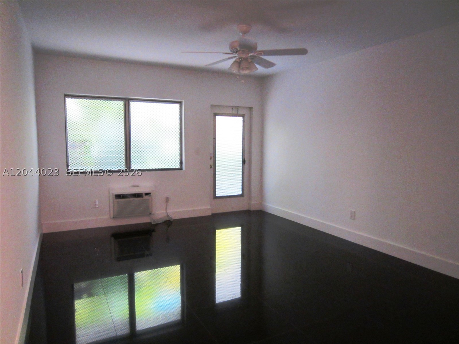 8132 Harding Ave #5