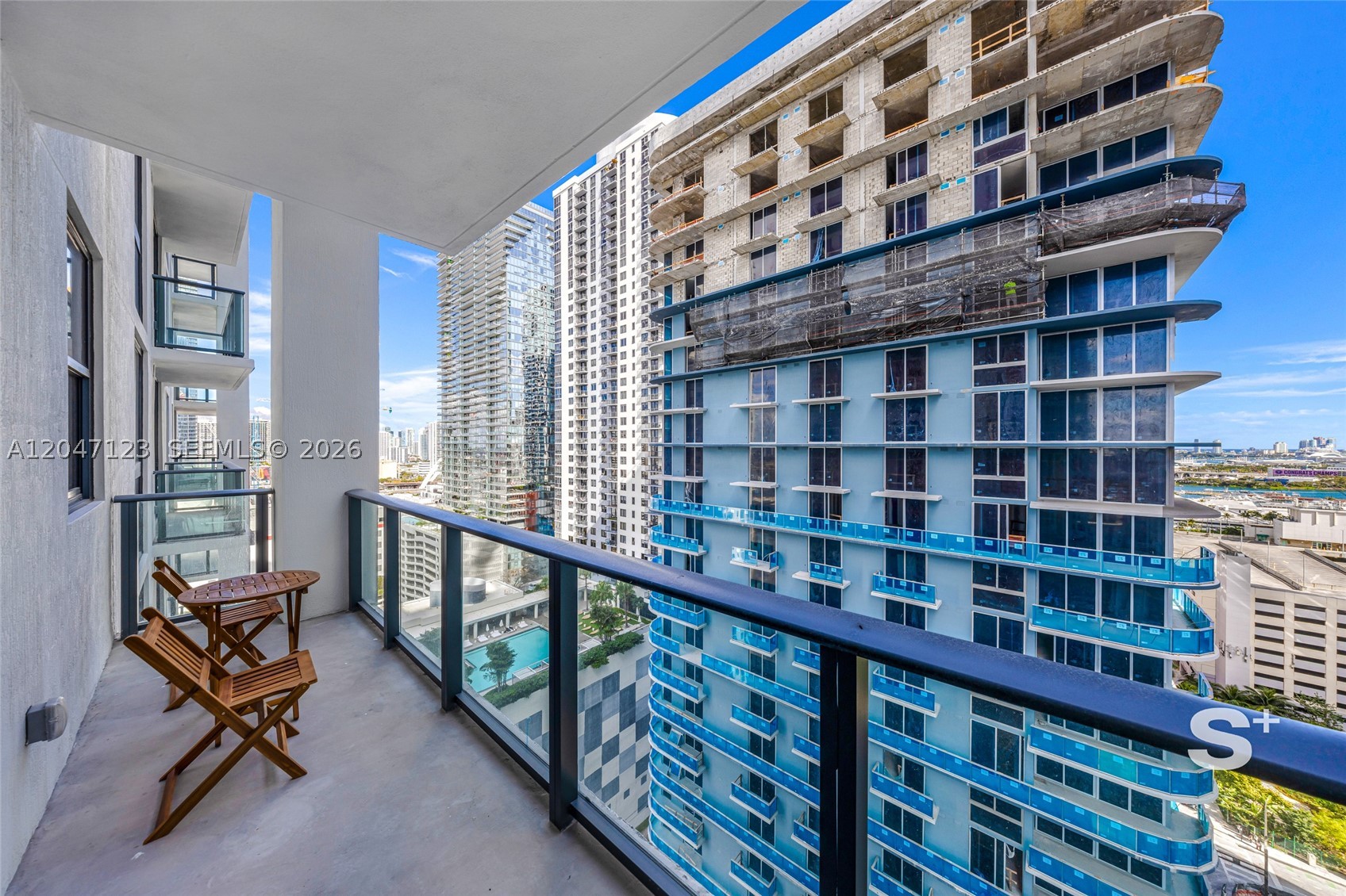 image The Crosby Miami Worldcenter15
