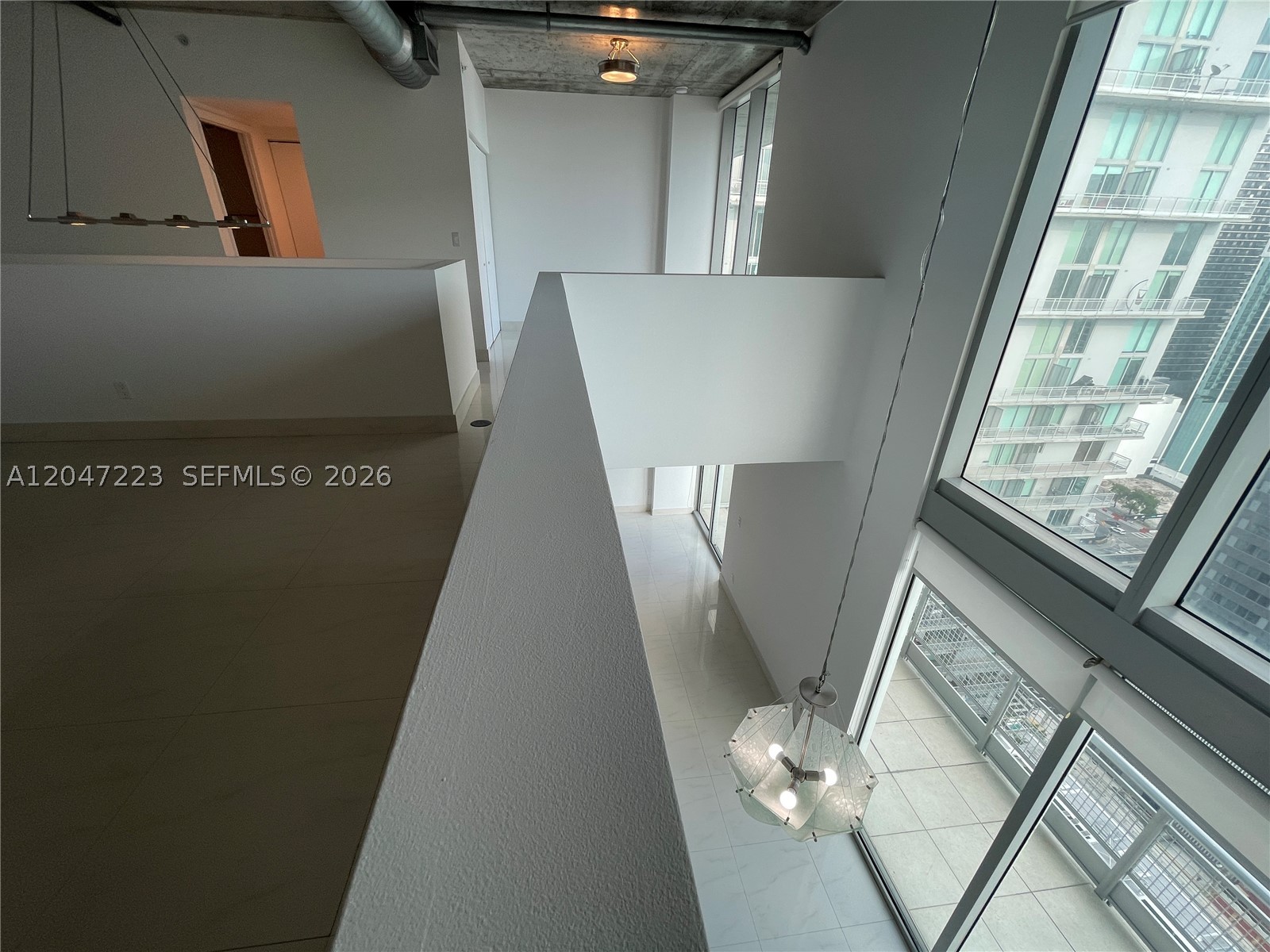 image Neo Vertika29