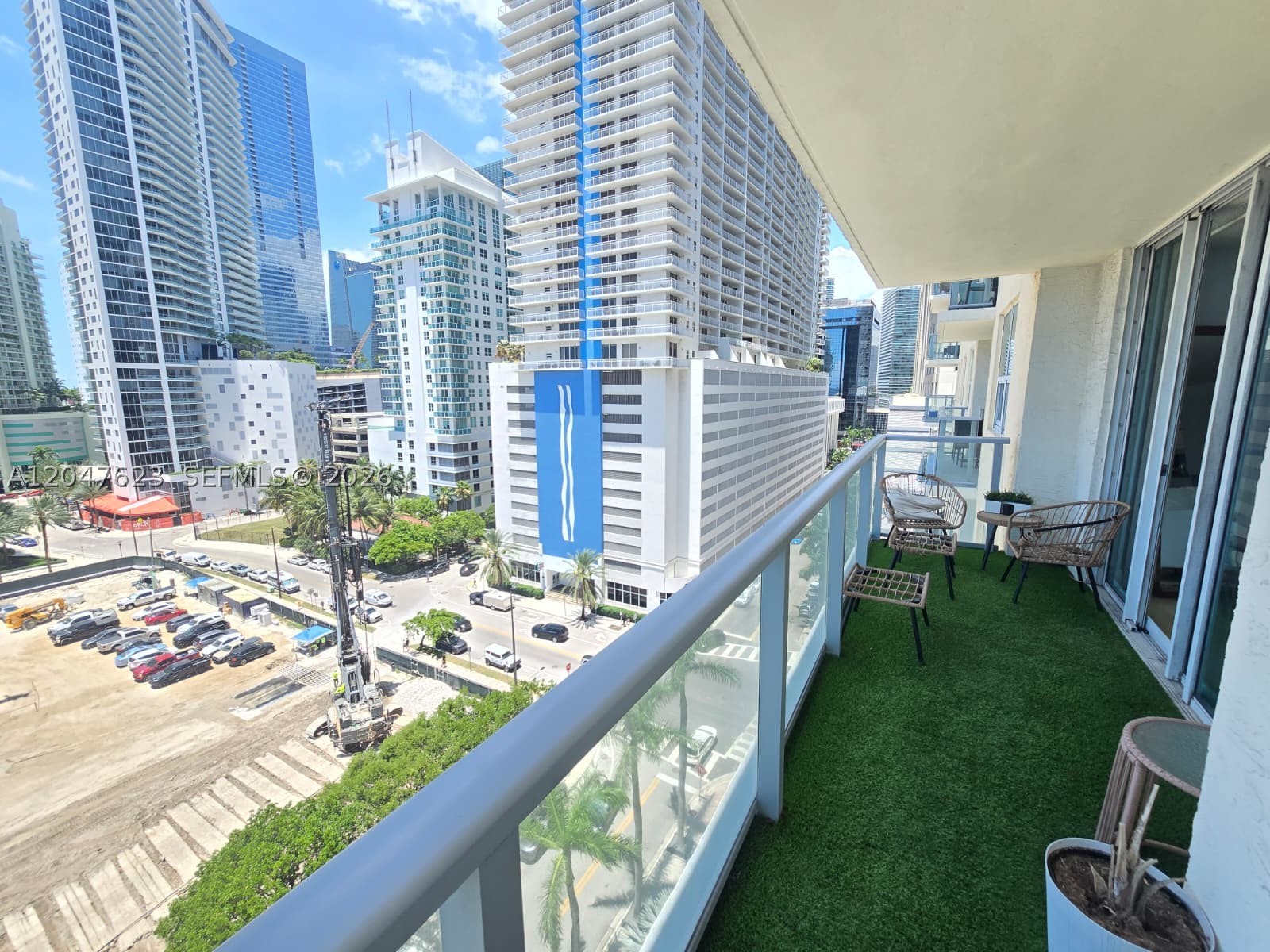 image The Mark on Brickell2