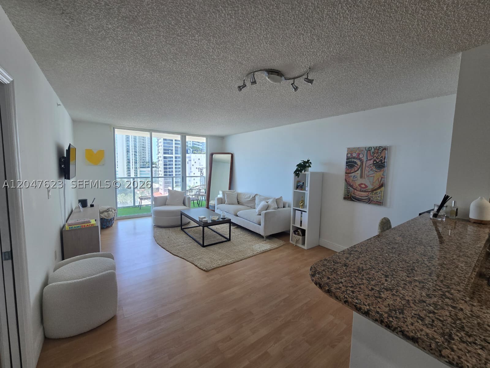 image The Mark on Brickell6