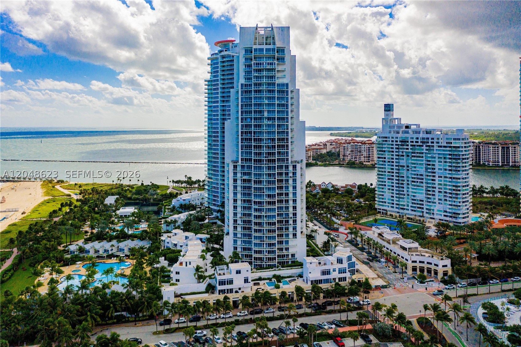 image Continuum South Beach North Tower10