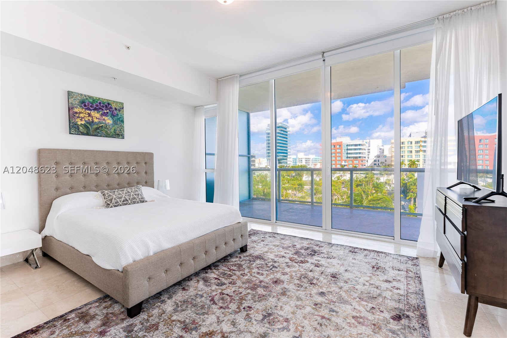 image Continuum South Beach North Tower26