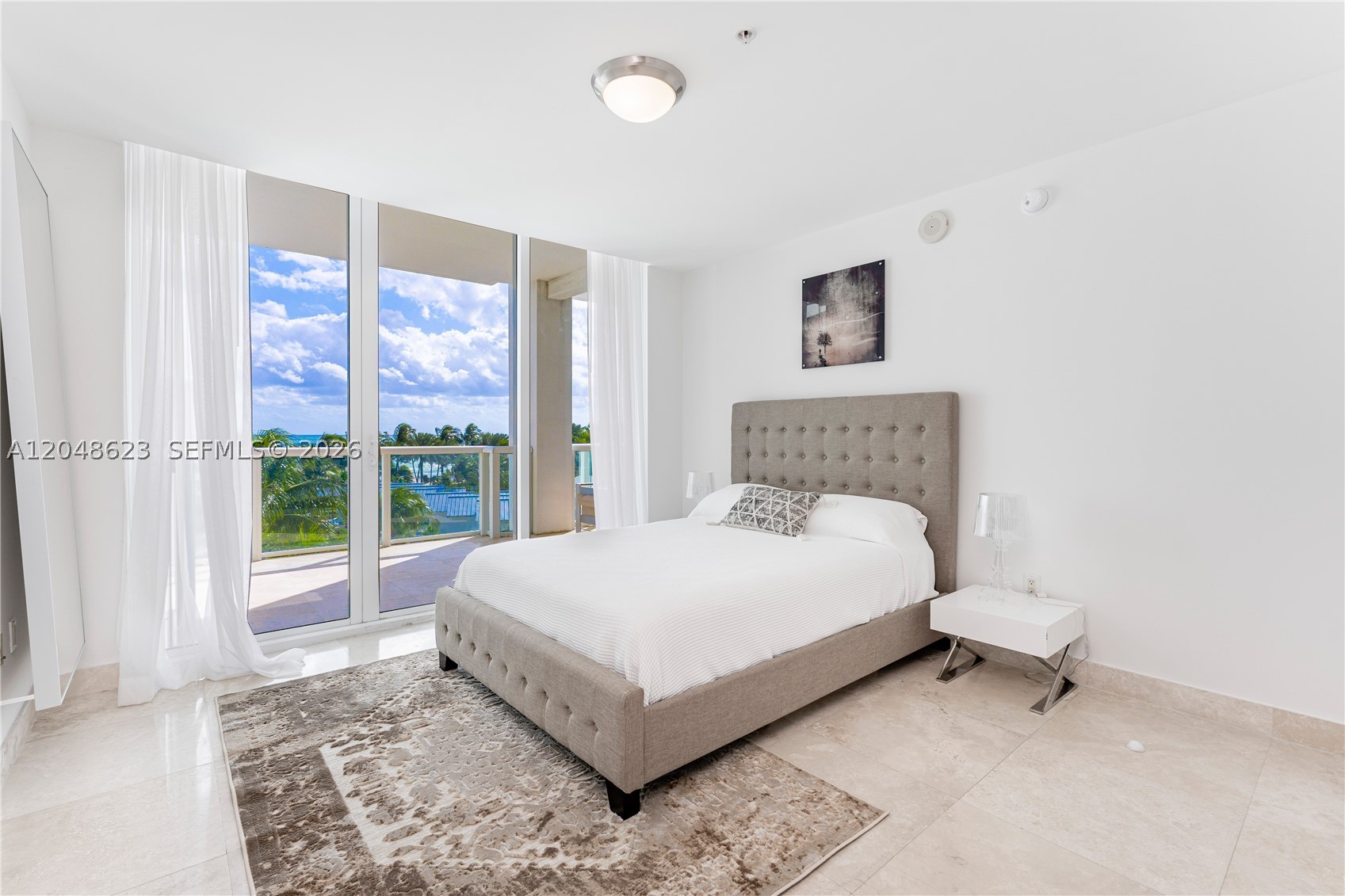 image Continuum South Beach North Tower28