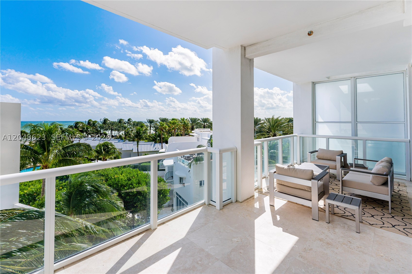 image Continuum South Beach North Tower54