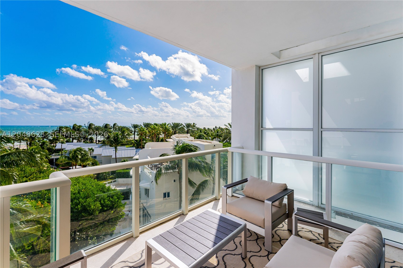 image Continuum South Beach North Tower58