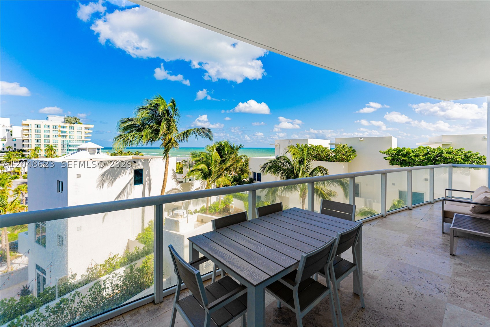 image Continuum South Beach North Tower59