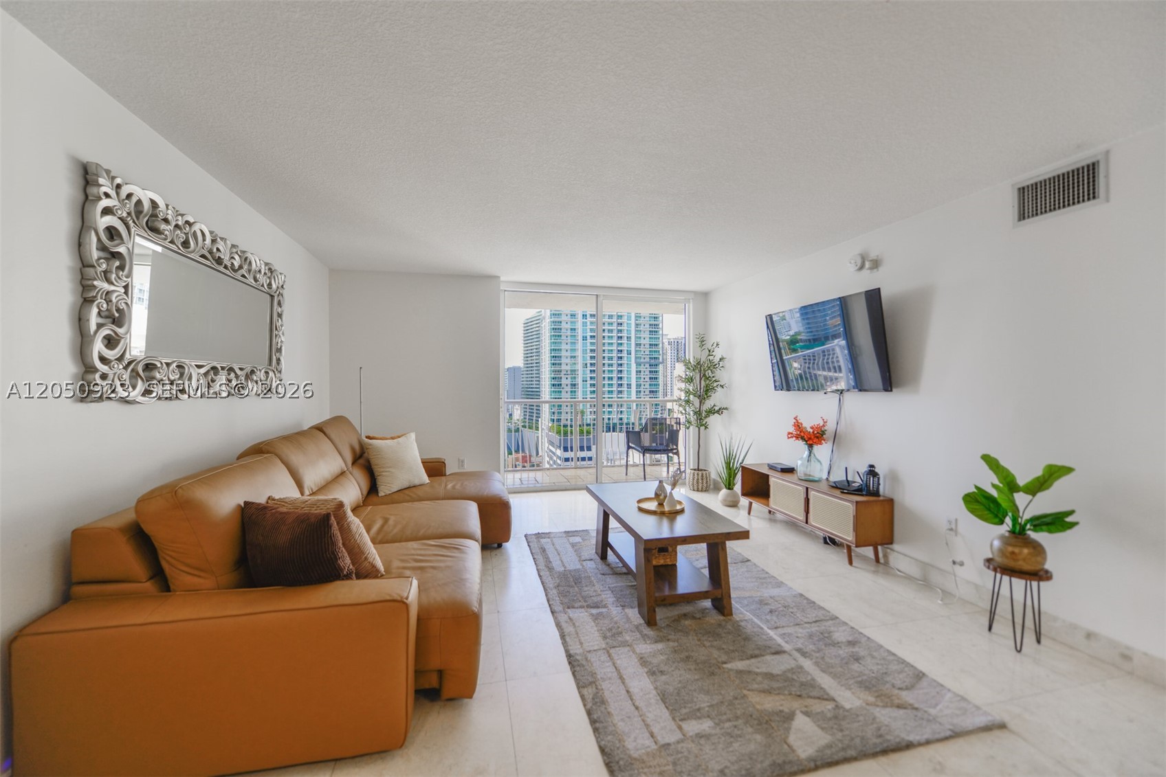 image The Club at Brickell Bay2
