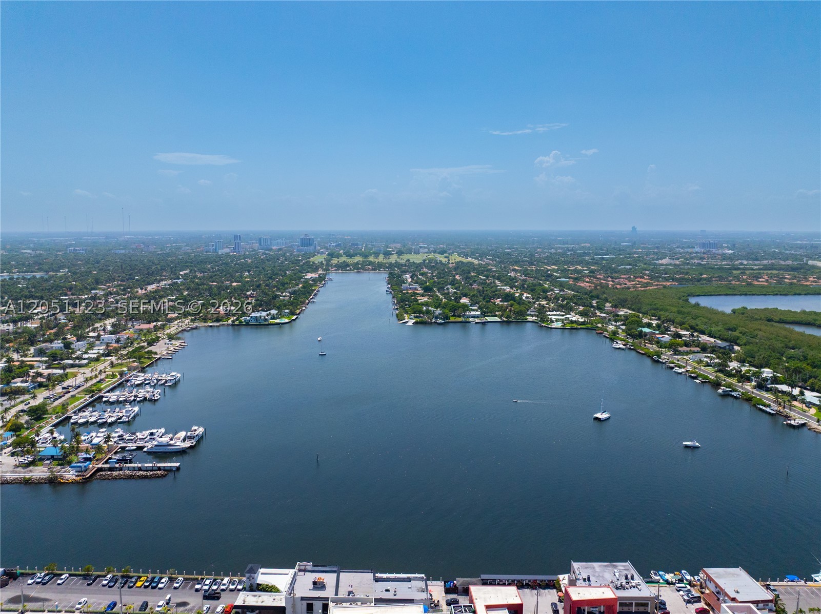900 N Northlake Dr Hollywood, FL 33019