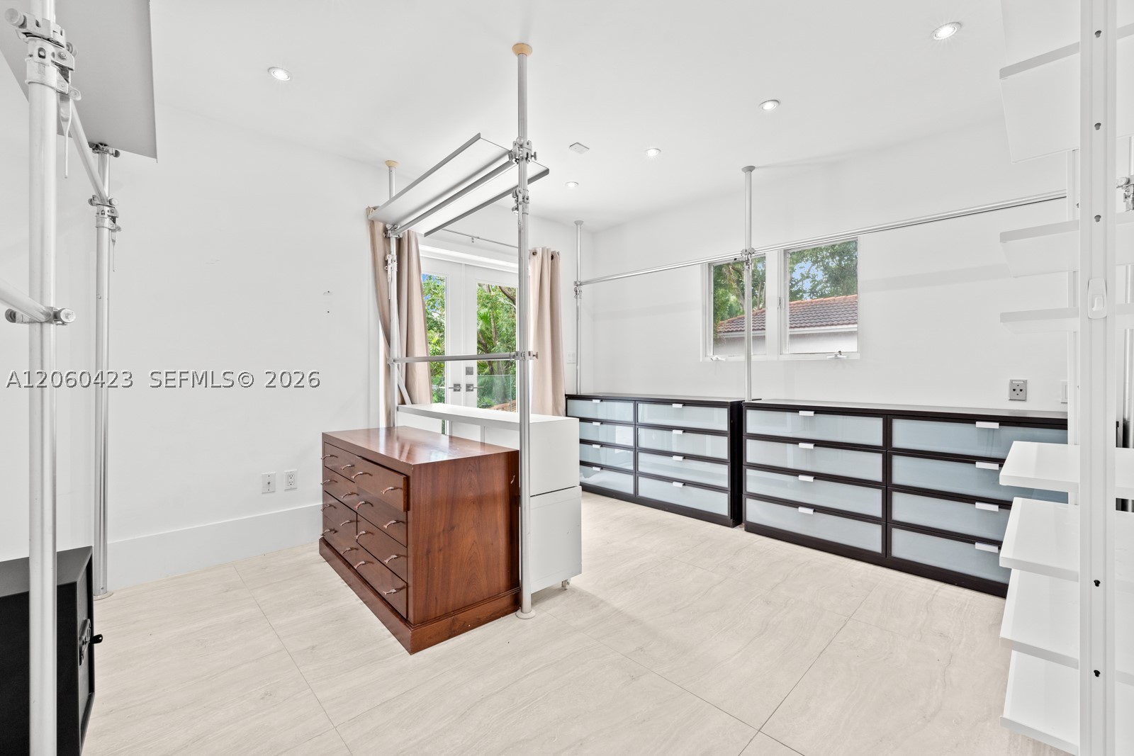 1830 Chucunantah Rd Miami, FL 33133