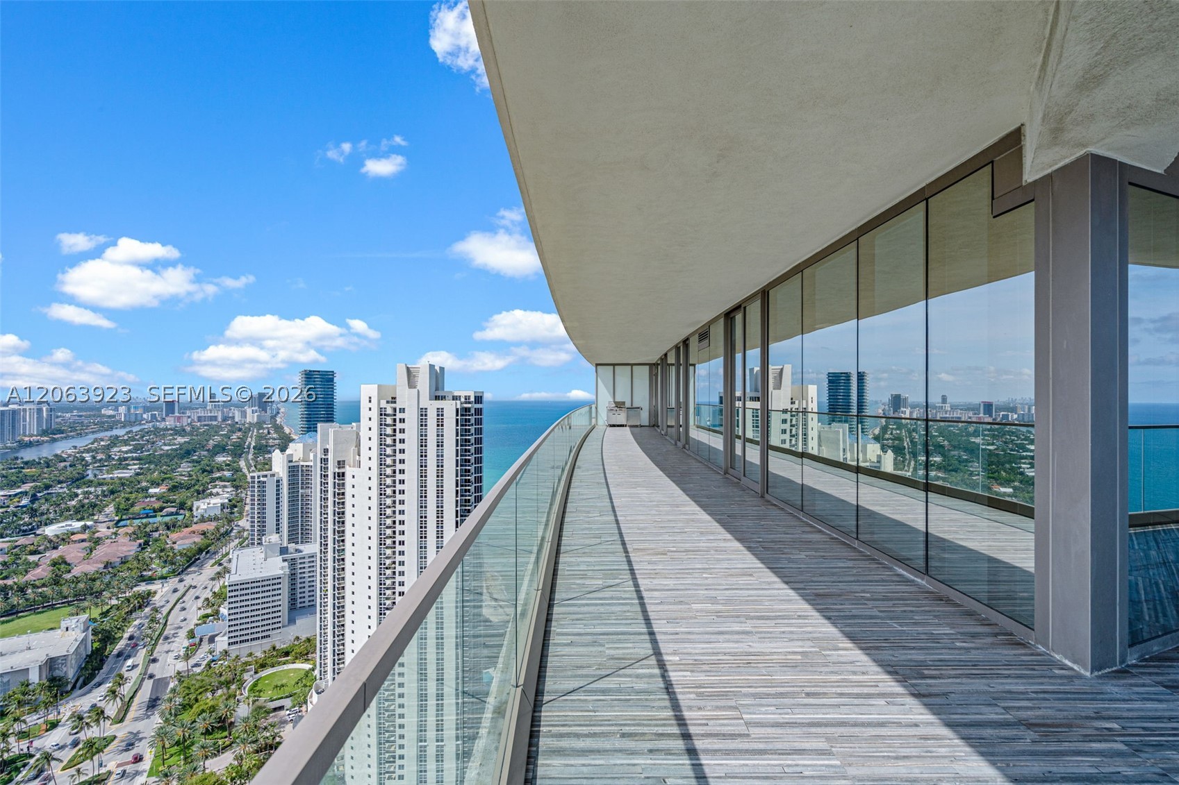 18975 Collins Ave #3605 Sunny Isles Beach, FL 33160