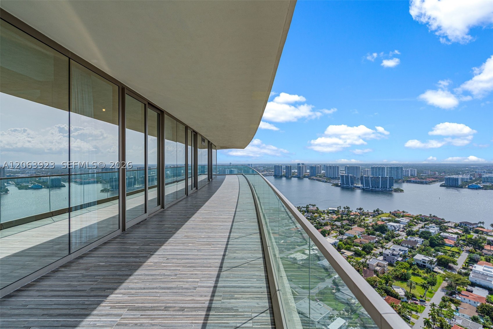 18975 Collins Ave #3605 Sunny Isles Beach, FL 33160