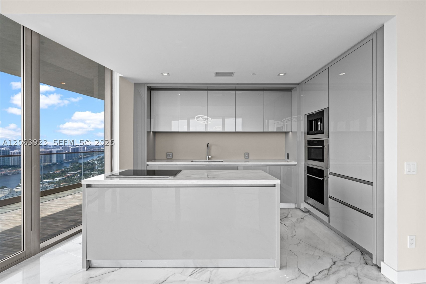 18975 Collins Ave #3605 Sunny Isles Beach, FL 33160