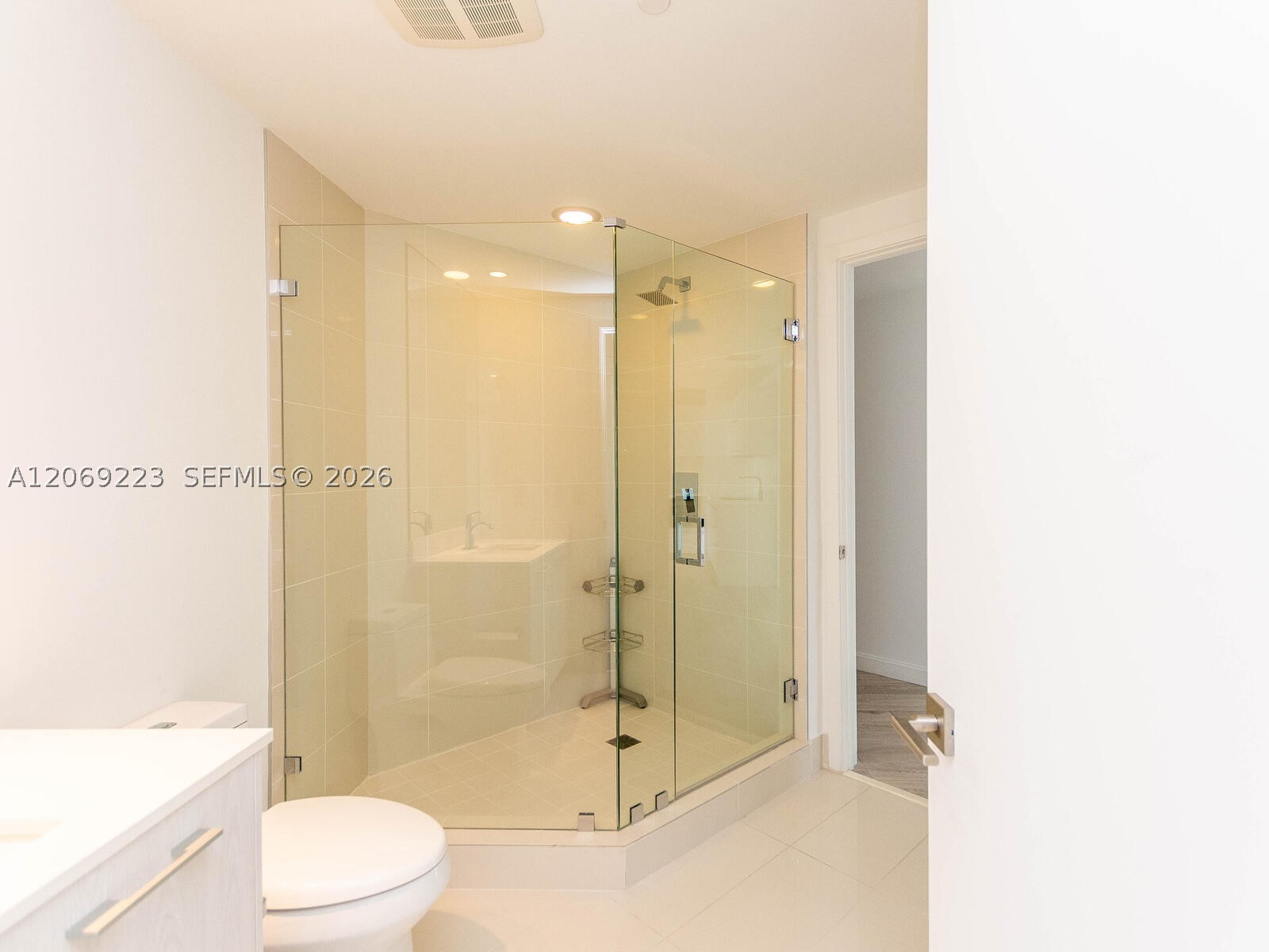 image Brickell Heights East24