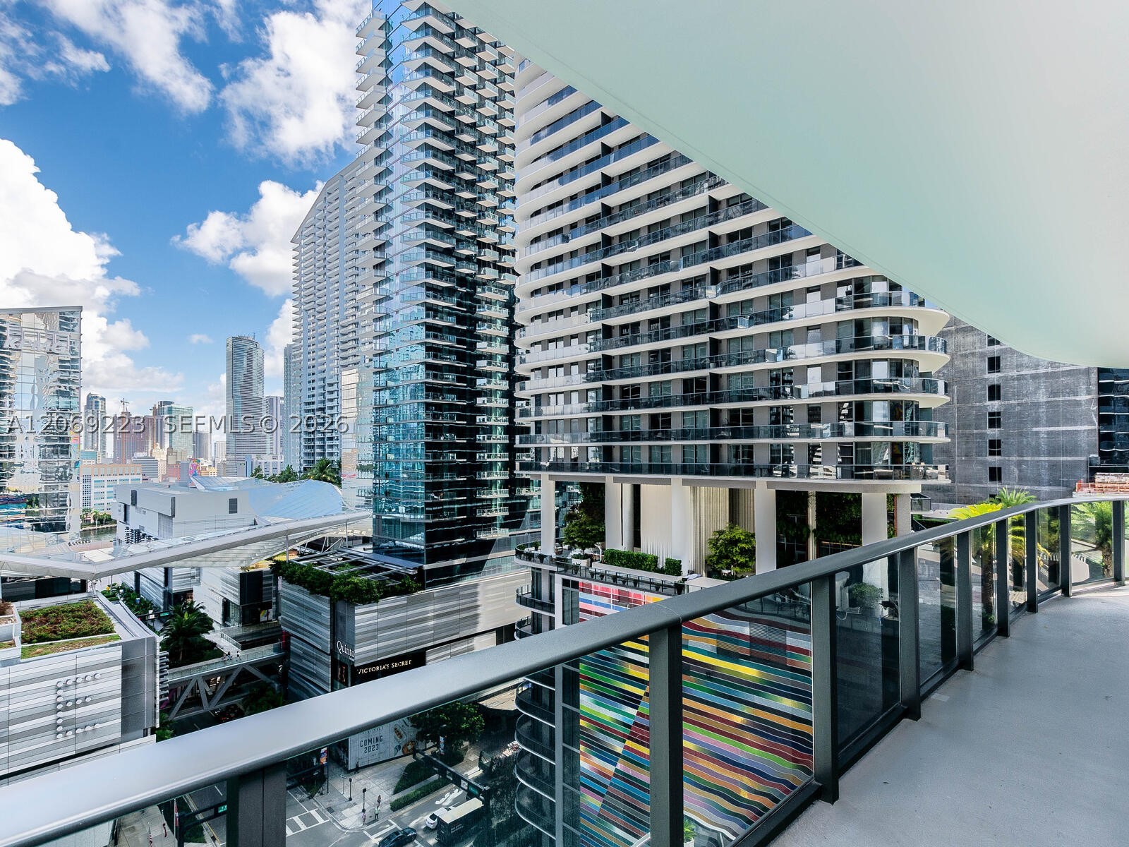 image Brickell Heights East26
