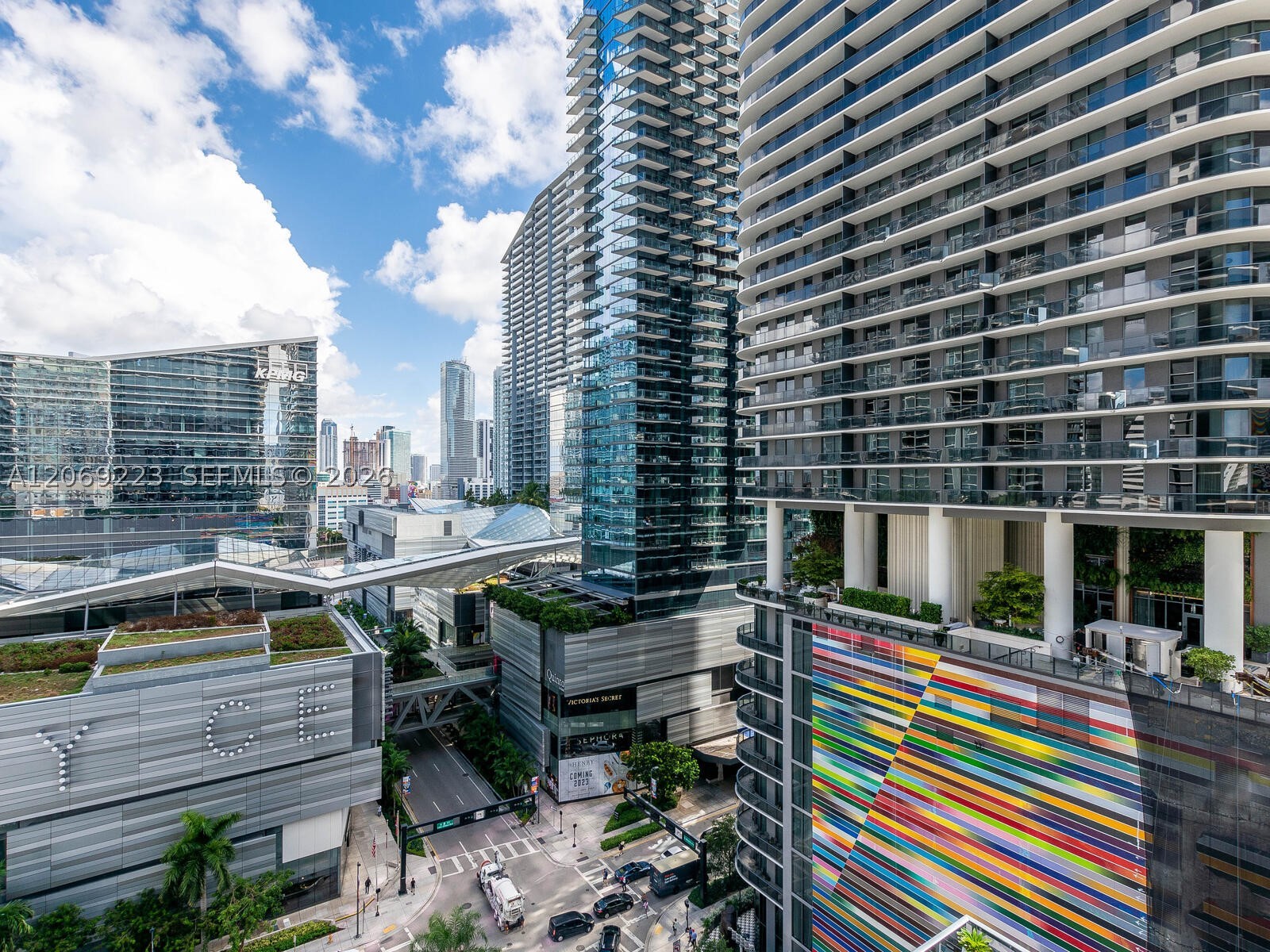 image Brickell Heights East28