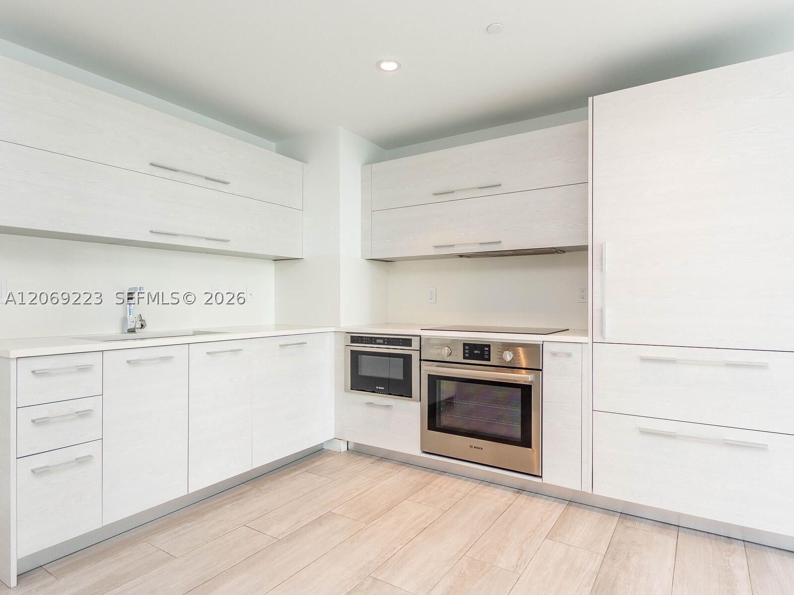image Brickell Heights East6
