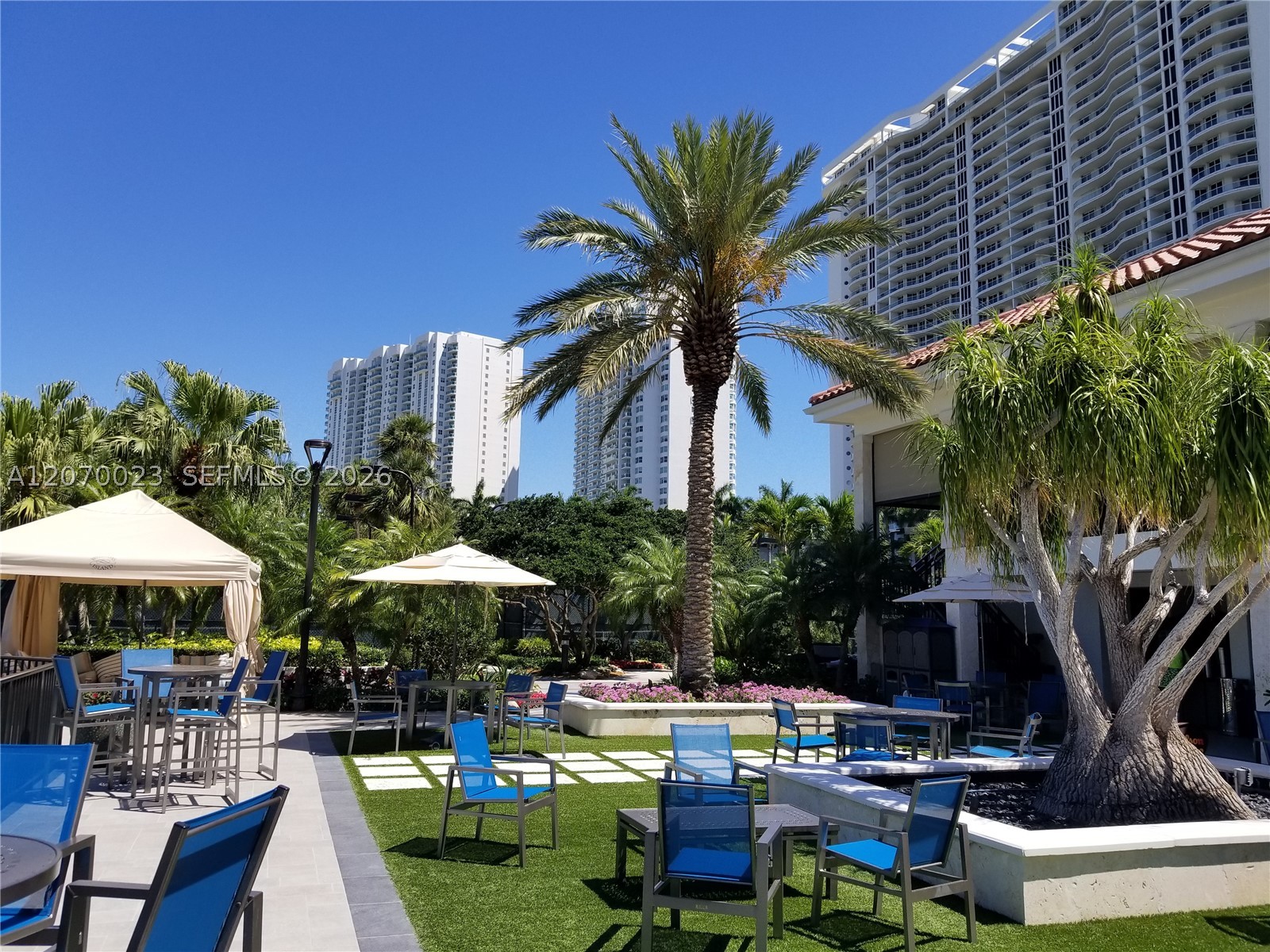 3000 Island Blvd #1106 Aventura, FL 33160