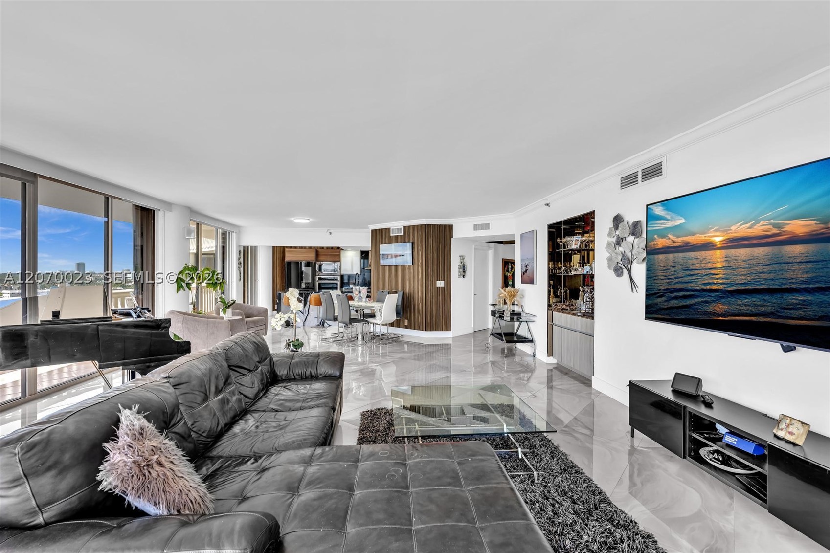 3000 Island Blvd #1106 Aventura, FL 33160