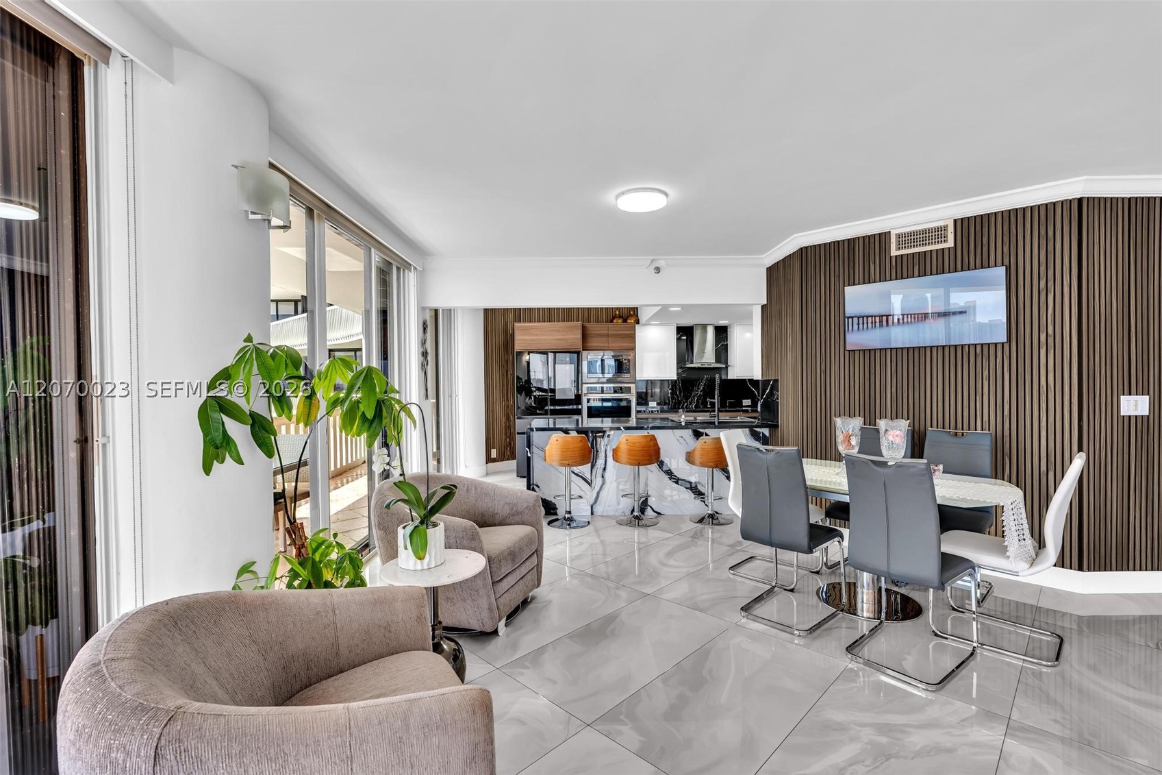 3000 Island Blvd #1106 Aventura, FL 33160