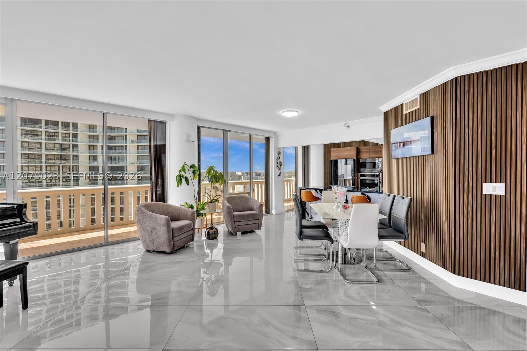3000 Island Blvd #1106 Aventura, FL 33160