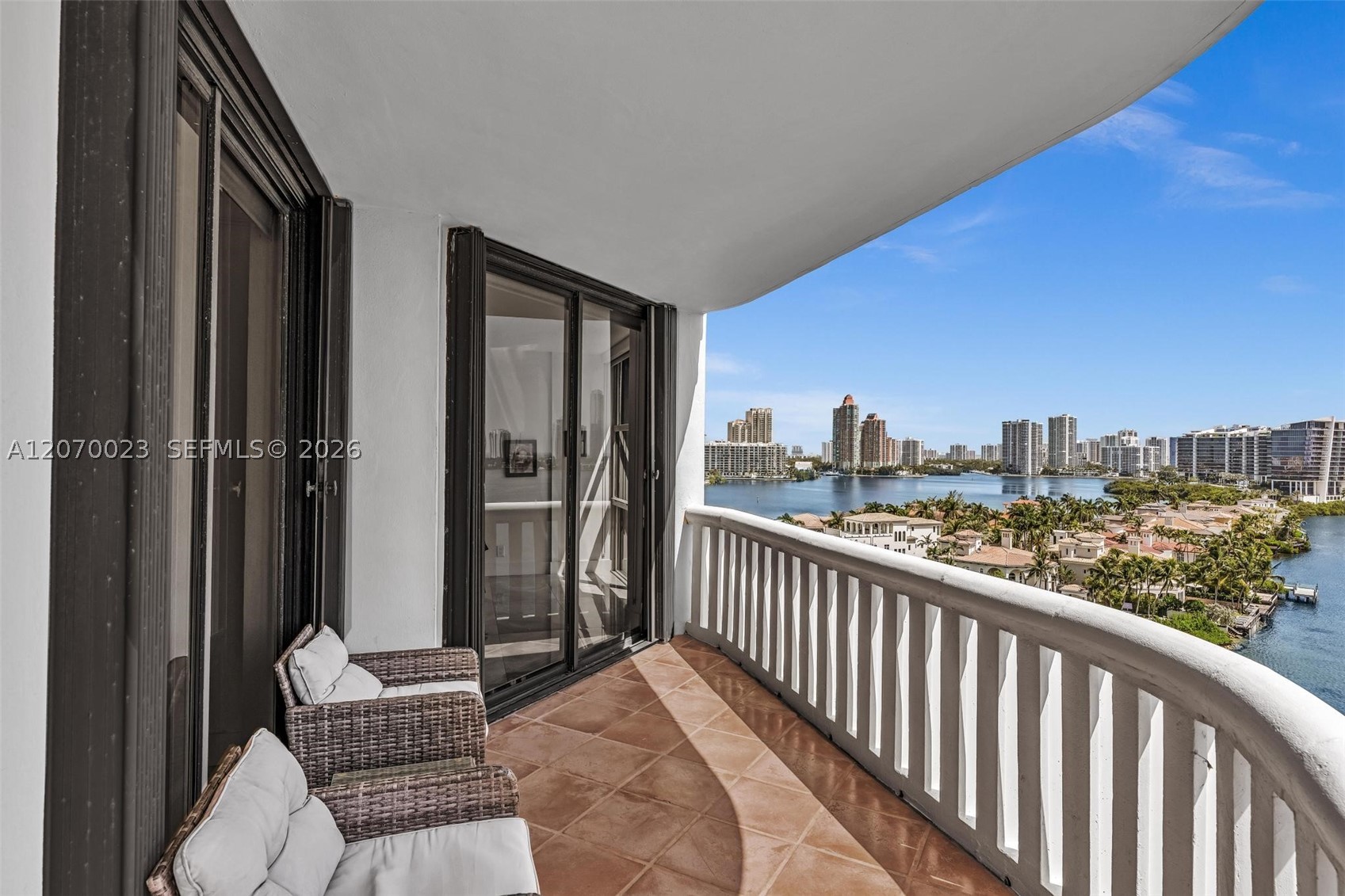 3000 Island Blvd #1106 Aventura, FL 33160