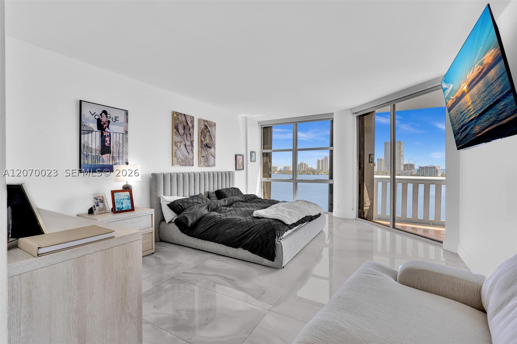 3000 Island Blvd #1106 Aventura, FL 33160