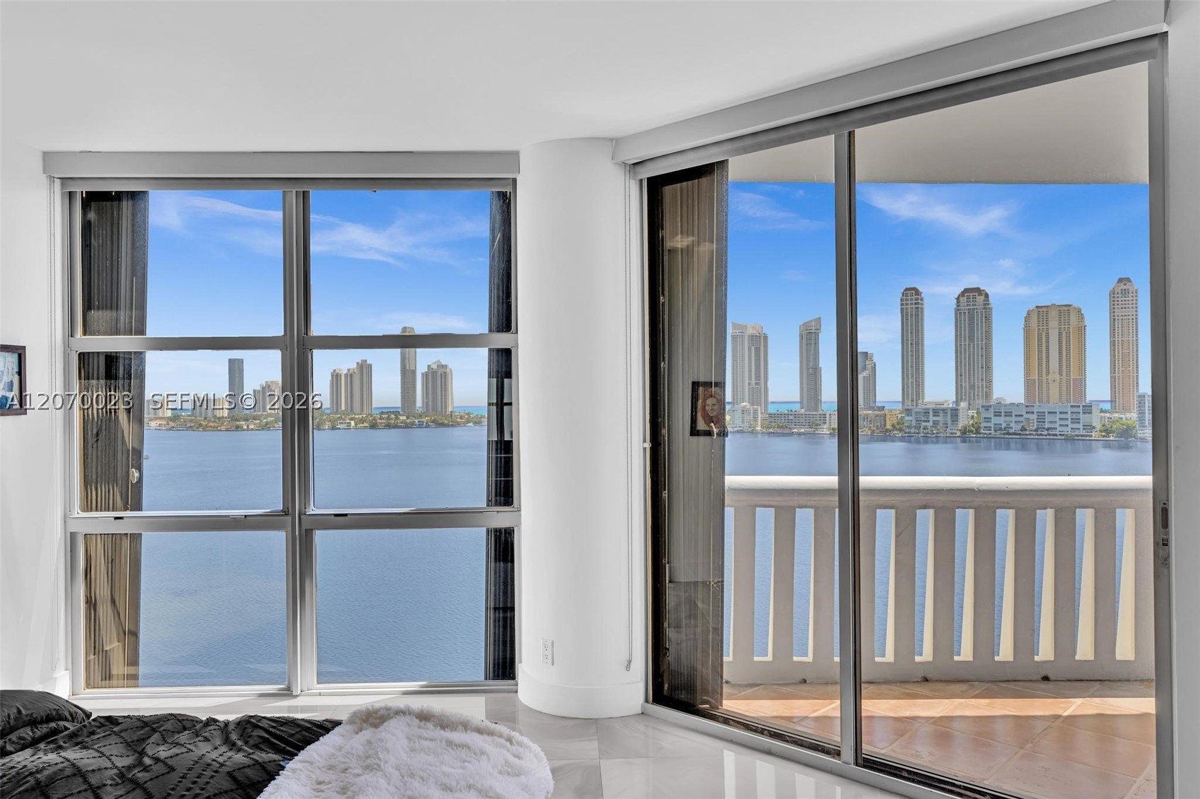 3000 Island Blvd #1106 Aventura, FL 33160