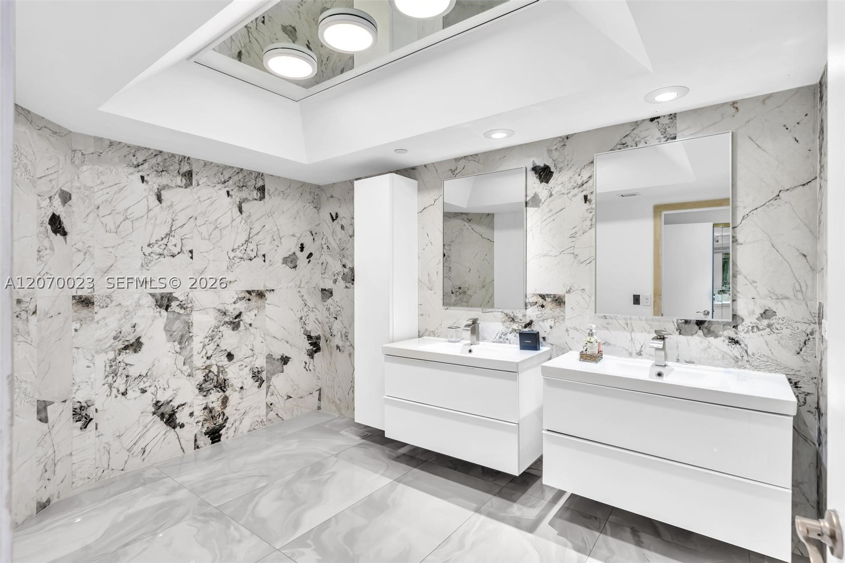 3000 Island Blvd #1106 Aventura, FL 33160