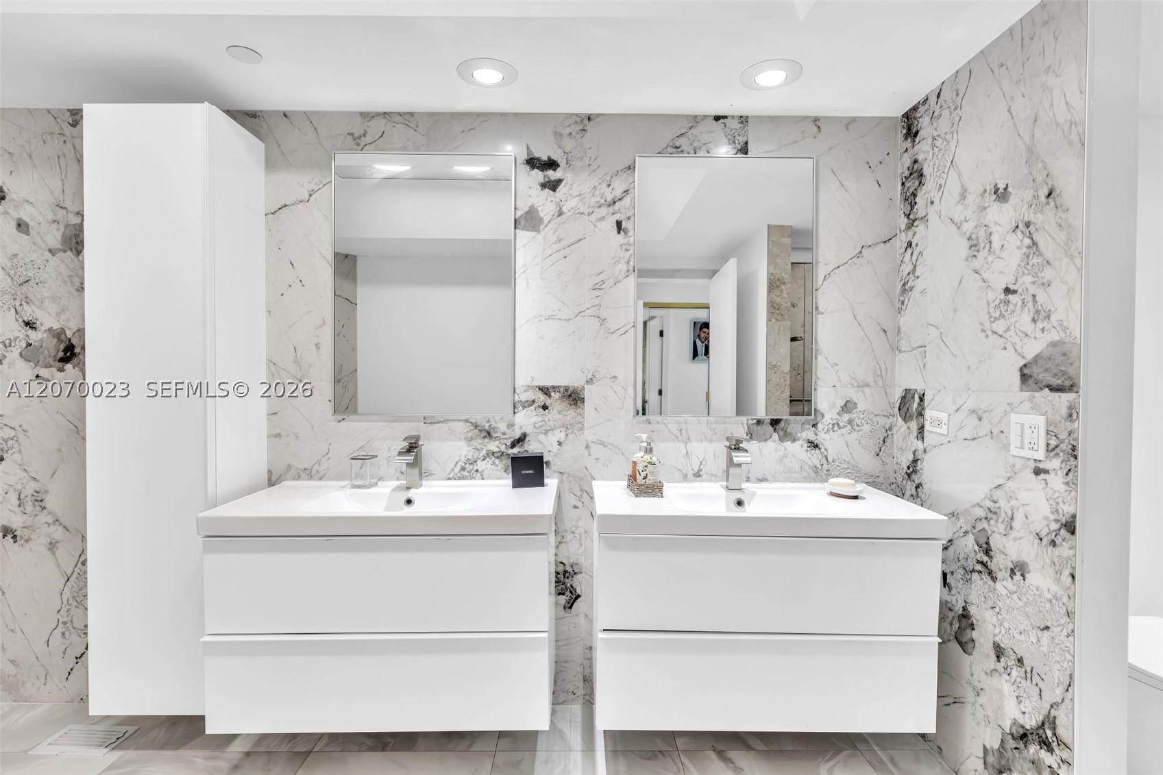 3000 Island Blvd #1106 Aventura, FL 33160