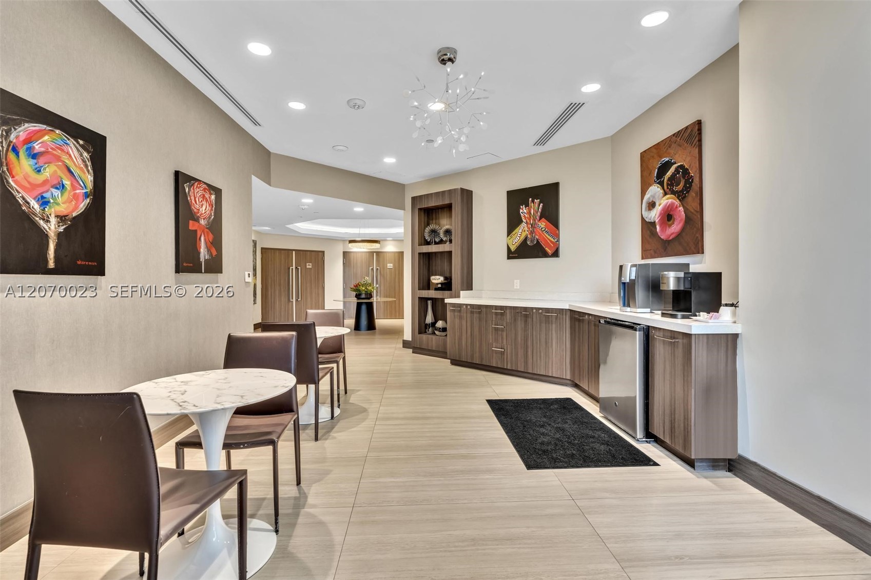 3000 Island Blvd #1106 Aventura, FL 33160
