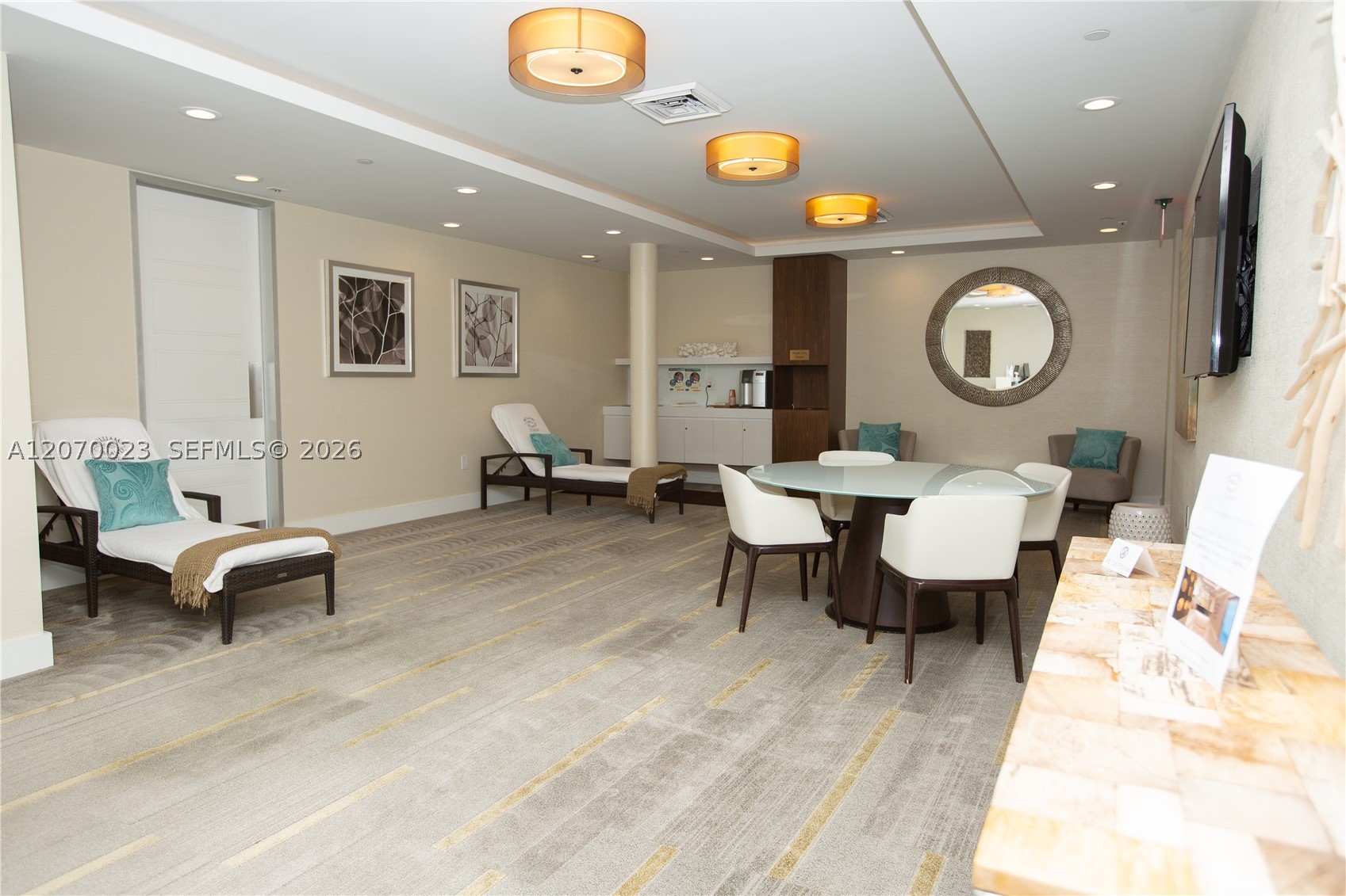 3000 Island Blvd #1106 Aventura, FL 33160