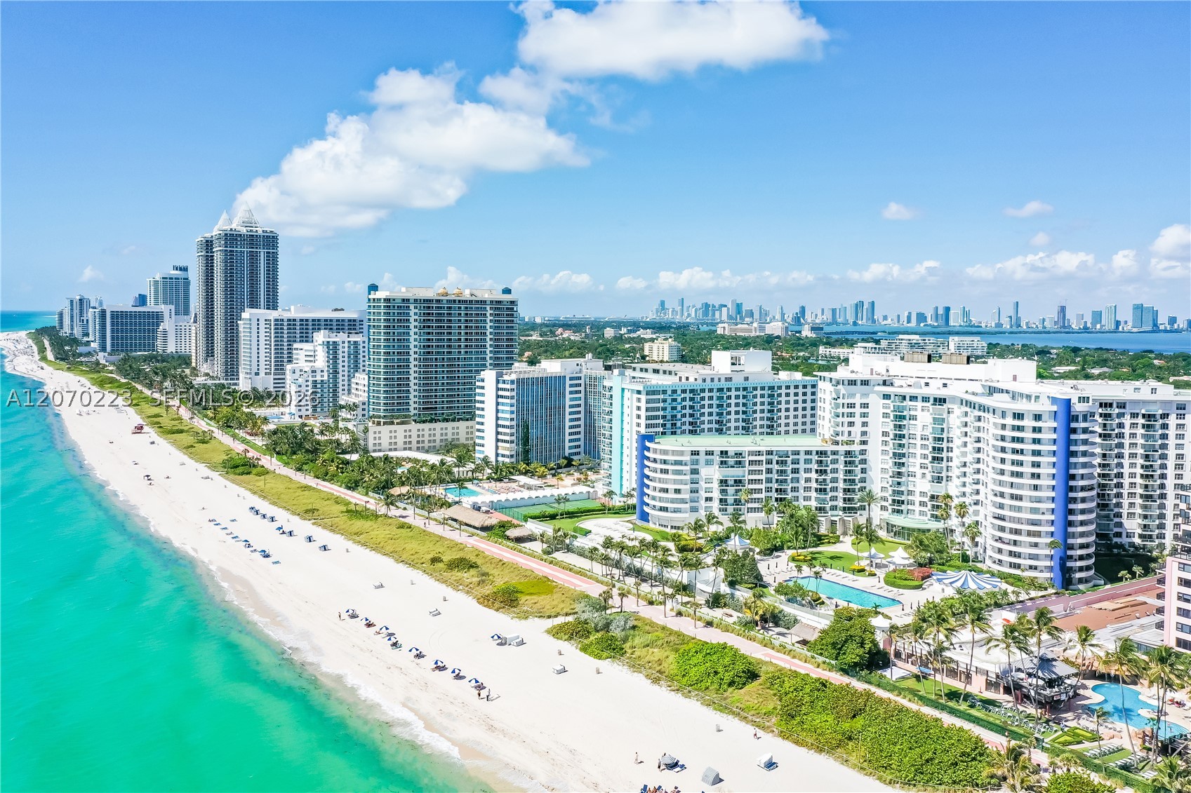 5151 Collins Ave #427