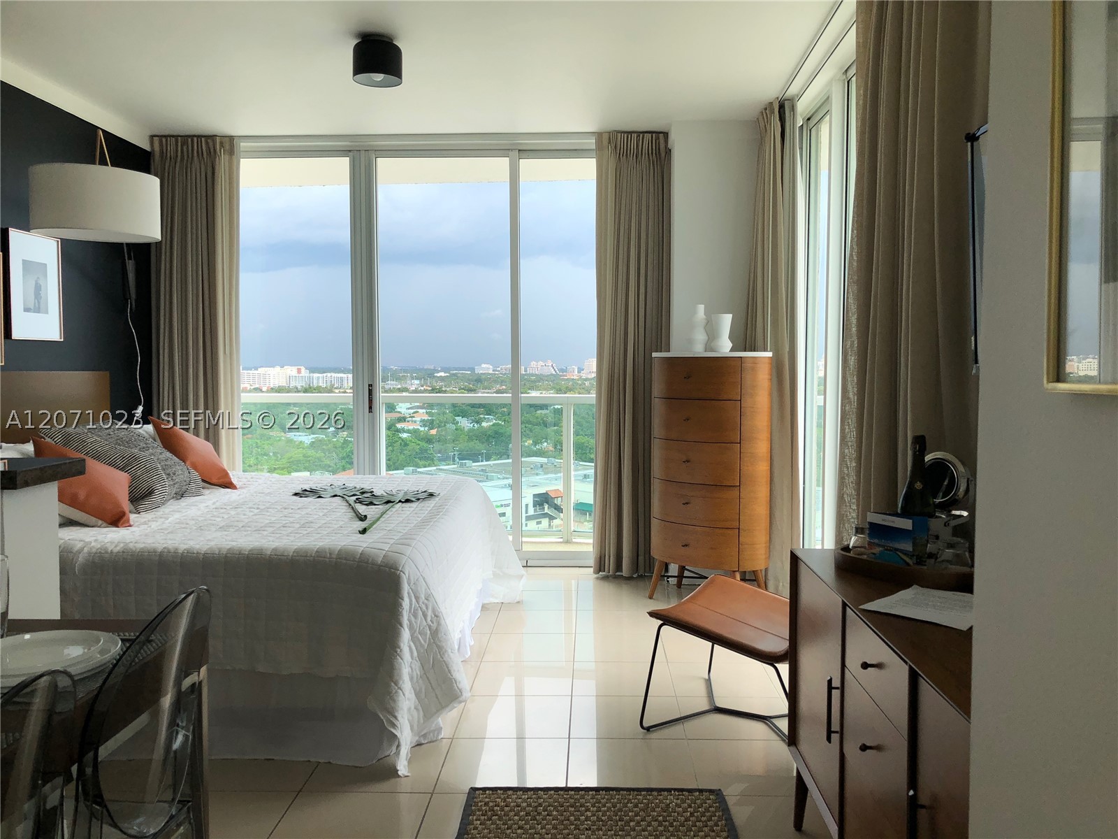 image Mutiny Park Hotel Arya3