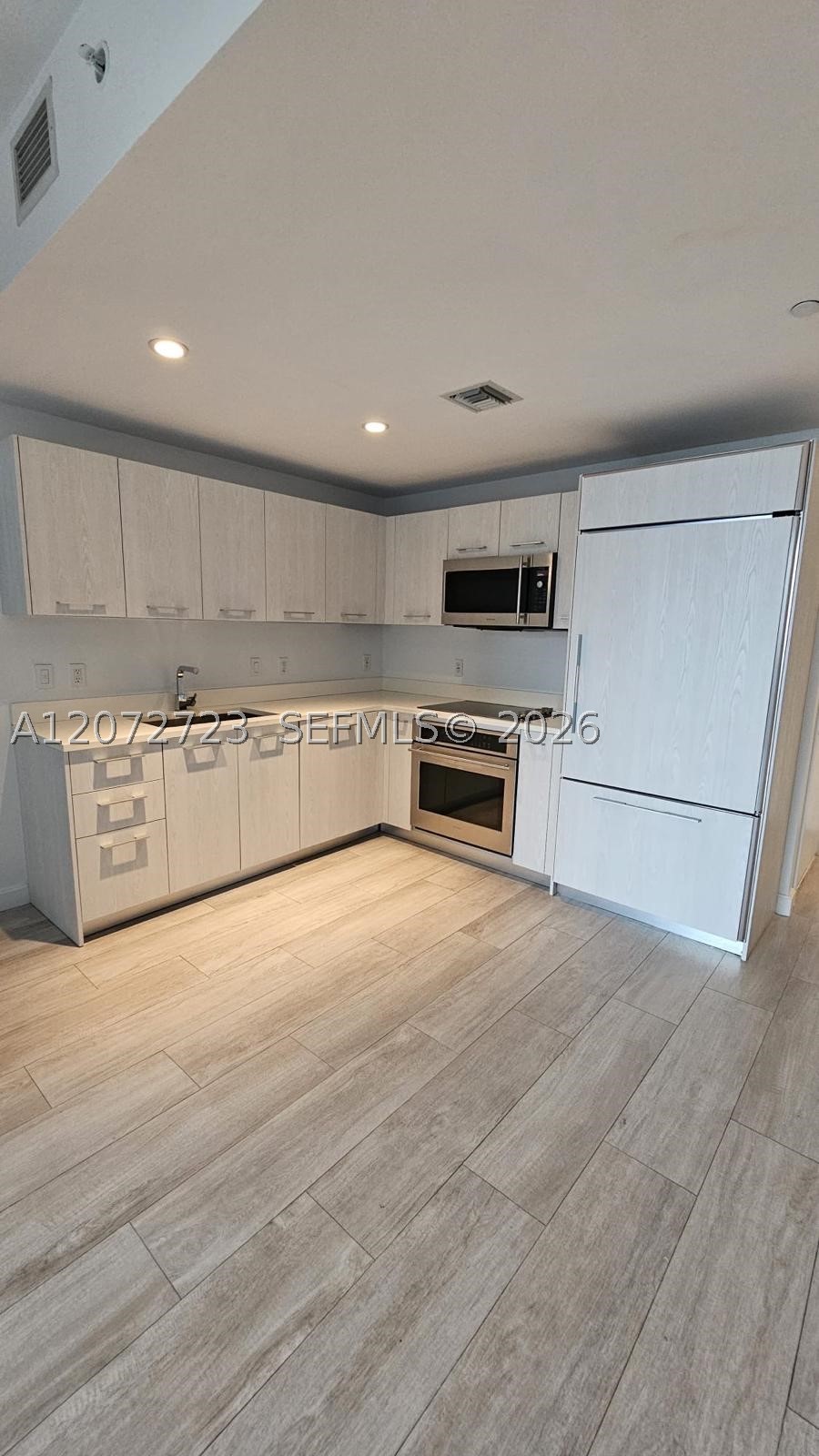 image Brickell Heights East0