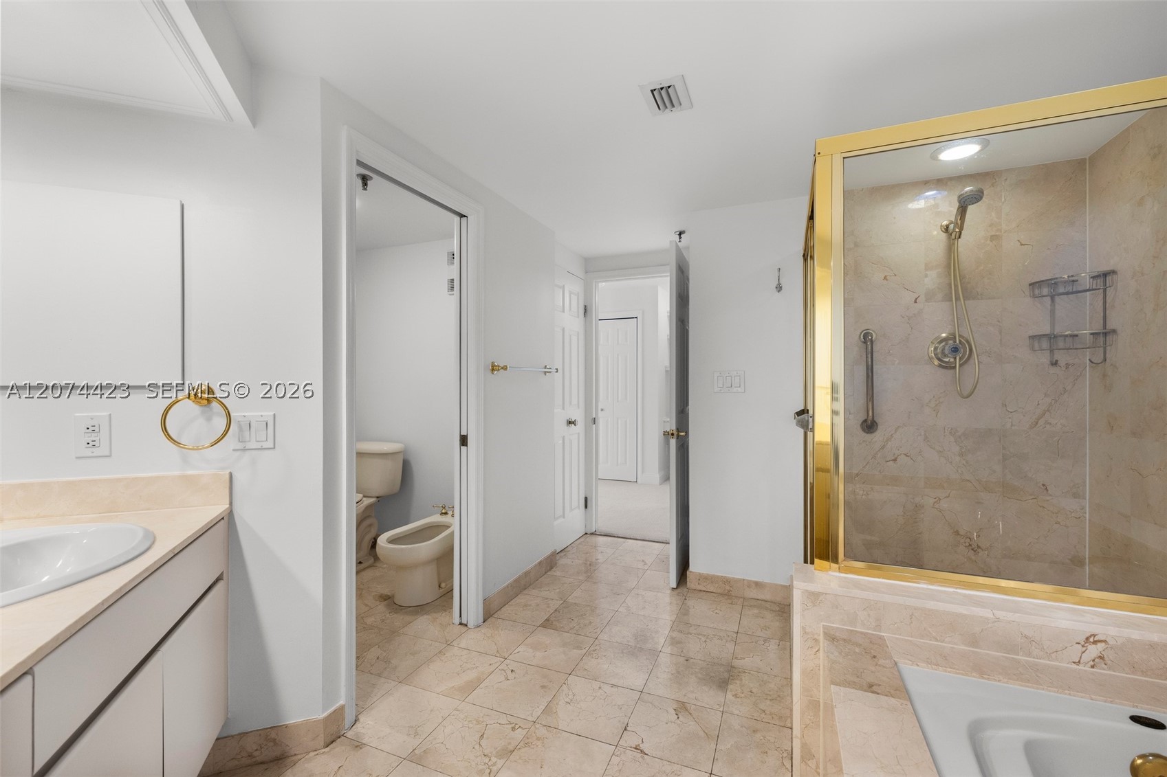 721 Biltmore Way #601 Coral Gables, FL 33134