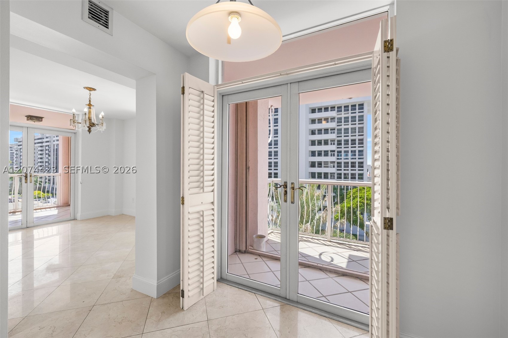 721 Biltmore Way #601 Coral Gables, FL 33134