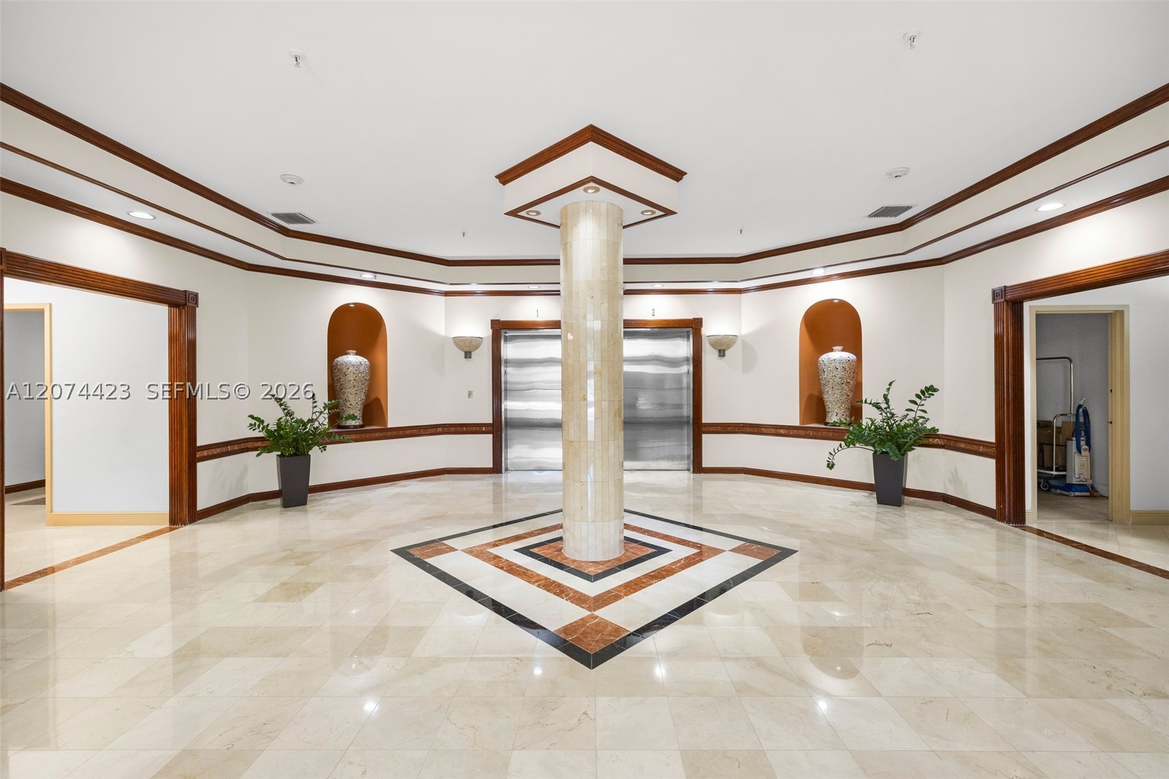 721 Biltmore Way #601 Coral Gables, FL 33134