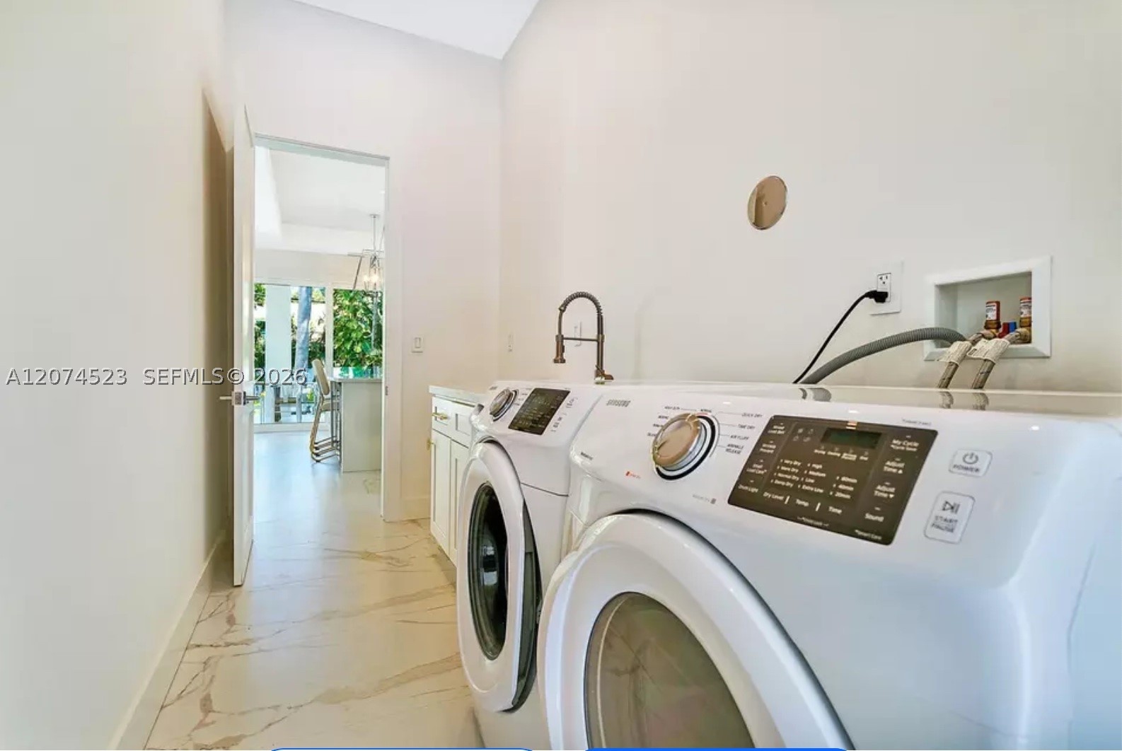 607 SE 6th St Fort Lauderdale, FL 33301