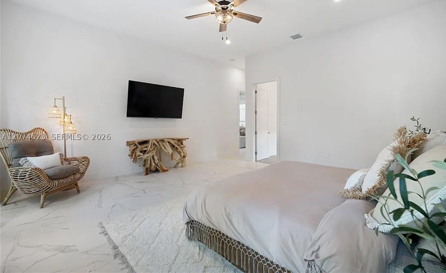 607 SE 6th St Fort Lauderdale, FL 33301